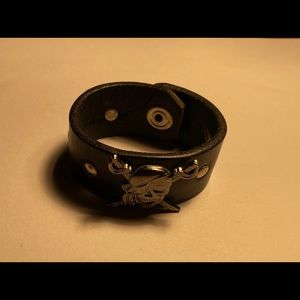 Scull Leather Band